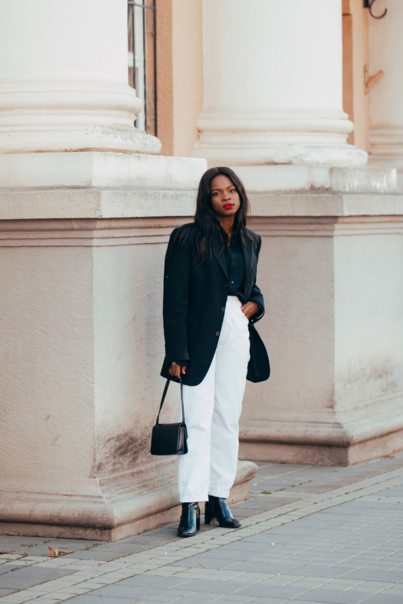 styling a black and white outfit